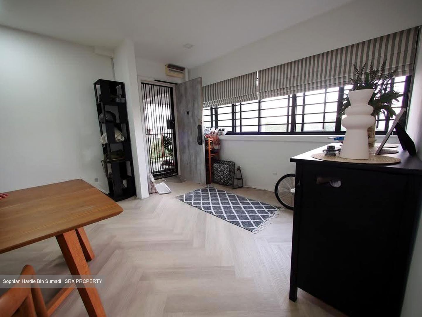 Blk 936 TAMPINES PALMSPRING (Tampines), HDB 5 Rooms #624125661
